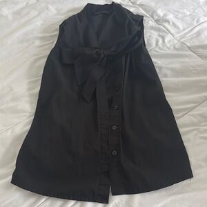 The Limited Black Sleeveless Top